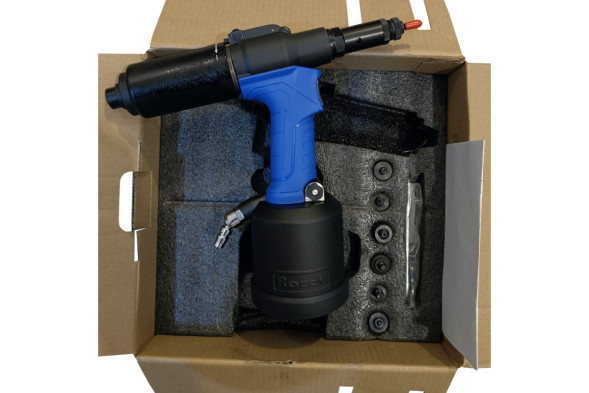 Пневмогидравлический заклепочник (2,4-4,8мм 720Кгс) ST-6615