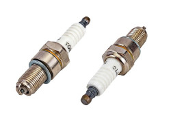 Свечи для бензоинструмента L7TC 2-х тактные