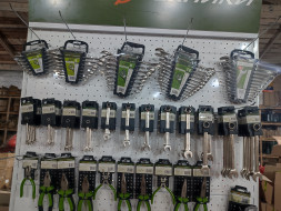 Стенд дт хоз/строй магазин